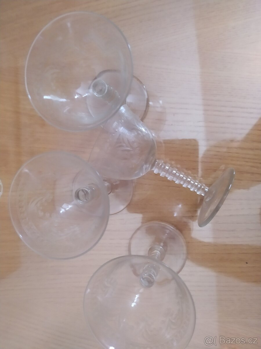 porcelánové soupravy na kávu aj - 15