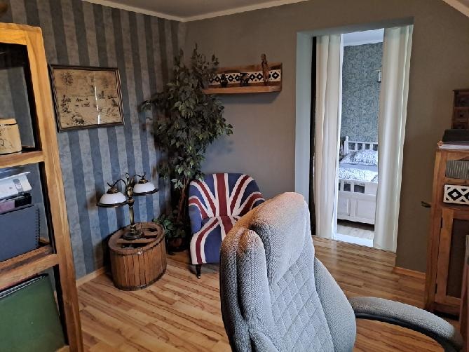 Prostorný 5+kk se zahradou a garáží na okraji Brna - 15