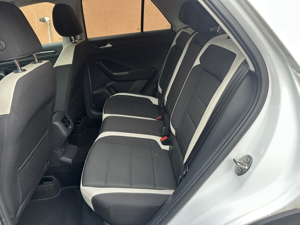 VW T-ROC 1.6TDi 85kW Navigace - 15