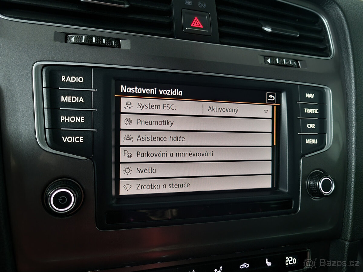 VW Golf 7 Variant 1.2 TSi 81kW akční výbava Lounge - 15