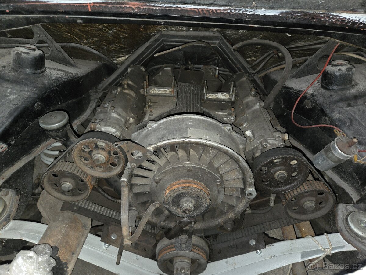 Tatra 613-1 (3) s TP - 15