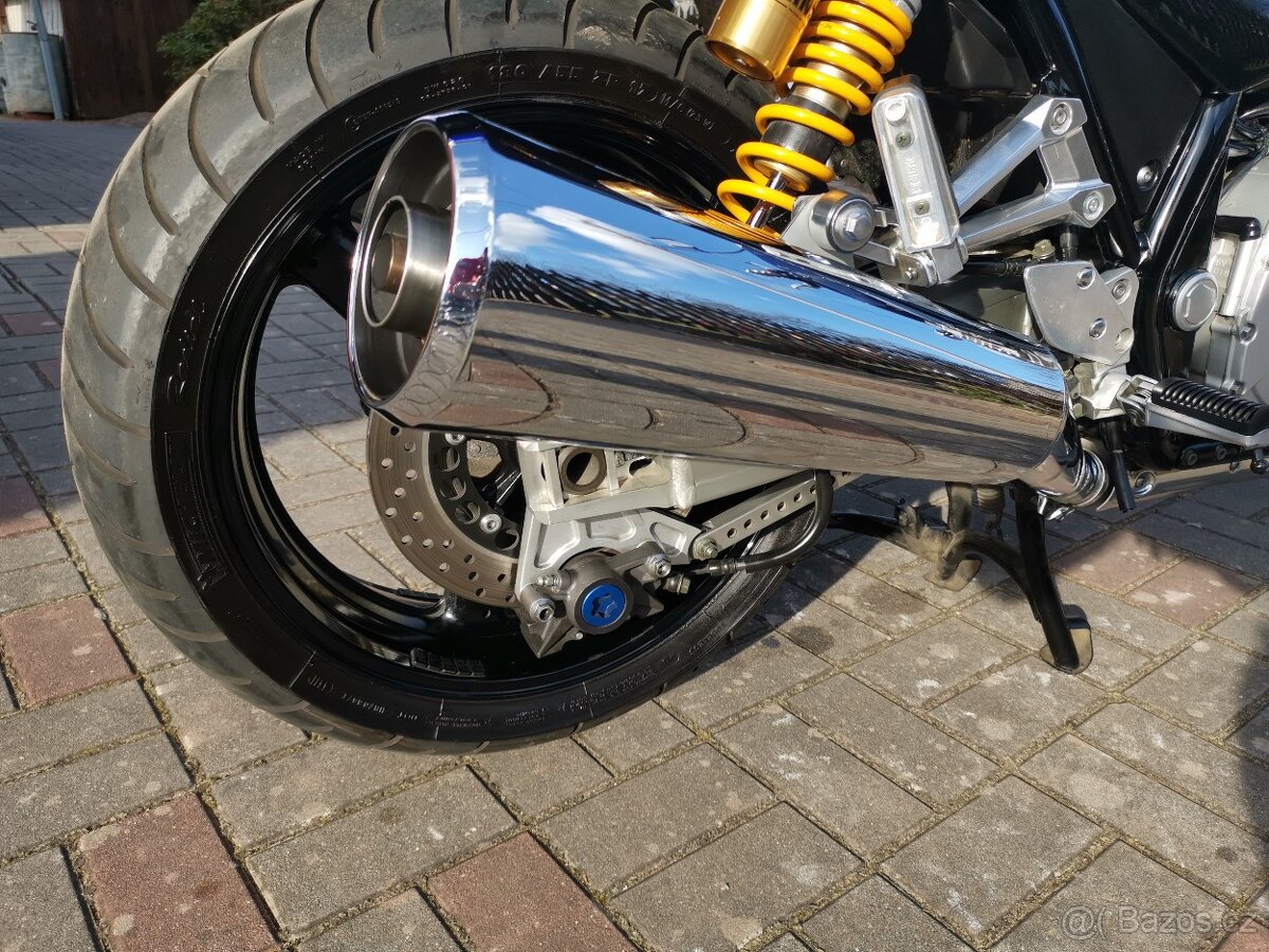 Yamaha XJR 1300 - 15