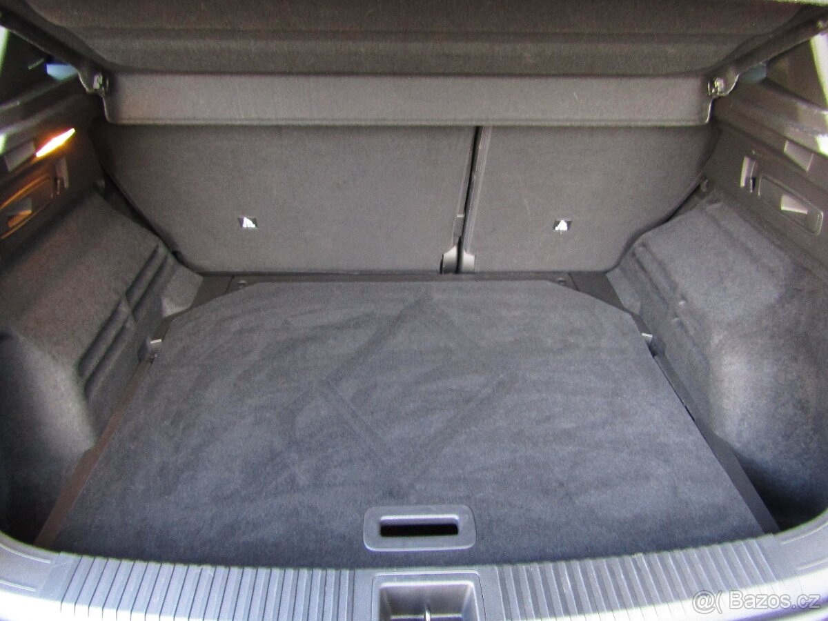 Renault Austral mild hybrid 1,3 TCe 117 kW/160k auto Iconic - 15