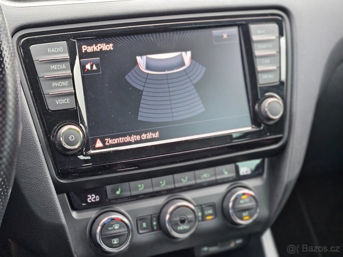 Škoda Octavia III RS 2.0 TDi 135 KW DSG XENON NAVI WEBASTO - 15