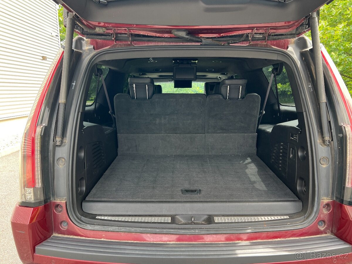 Cadillac Escalade 6.2 V8, ESV dlouhá verze, výbava Platinum - 15