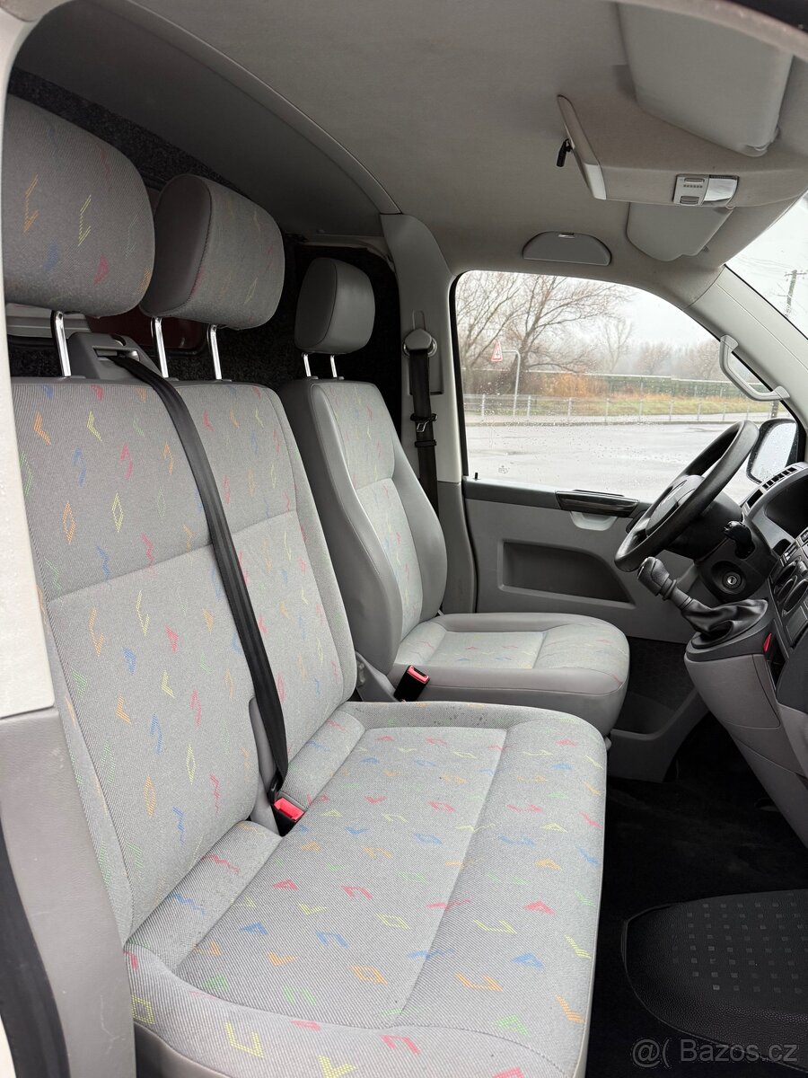 VW Transporter T5 1.9 TDI - 15