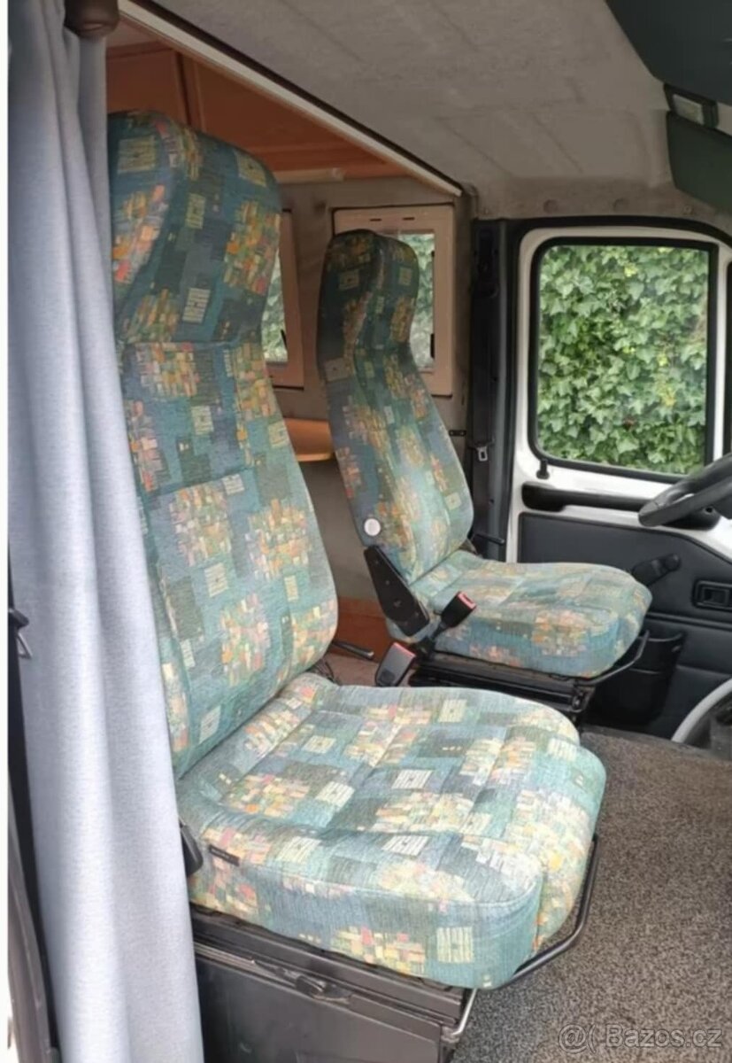 Peugeot boxer Adria,4 místa, otočné sedadla - 15