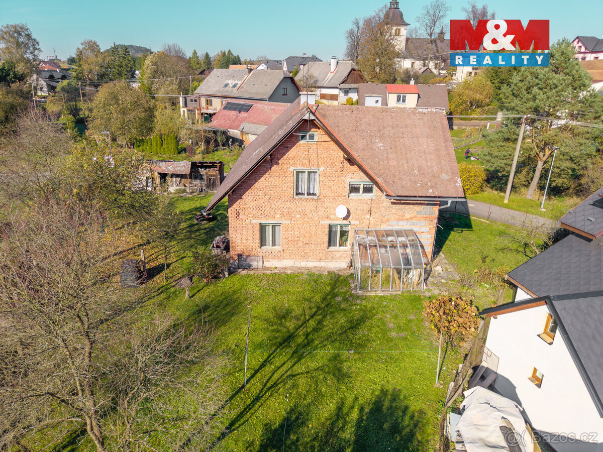 Prodej rodinného domu, 770 m², Lukavice - 15