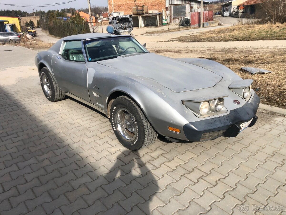 Chevrolet Corvette C3 „Stingray“ - 15