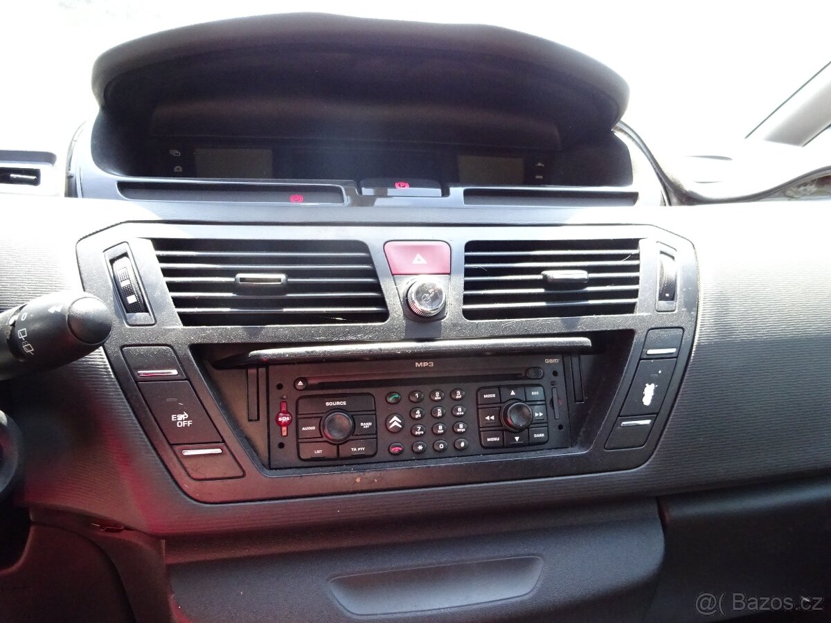 Citroën C4 Picasso 2,0 i, 7 míst, automat - 15