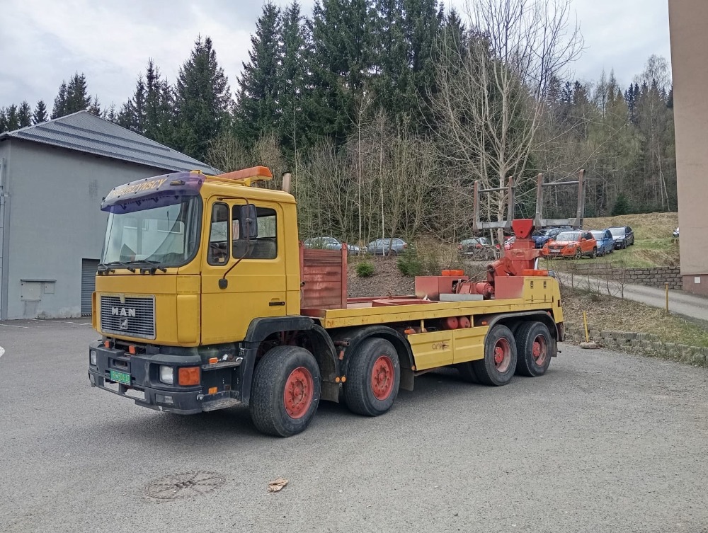 MAN - odtahový speciál - 15