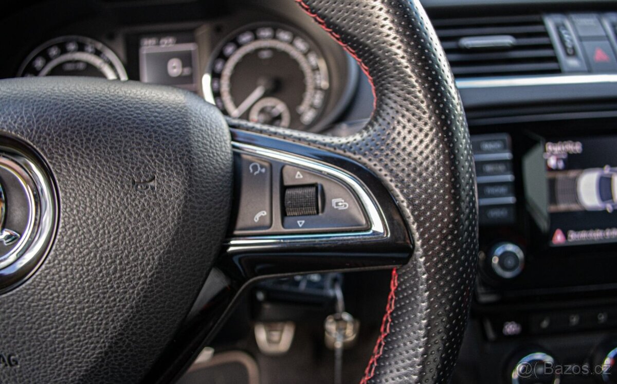 Škoda Octavia 3 Combi 2.0 TDI DPF RS - 15