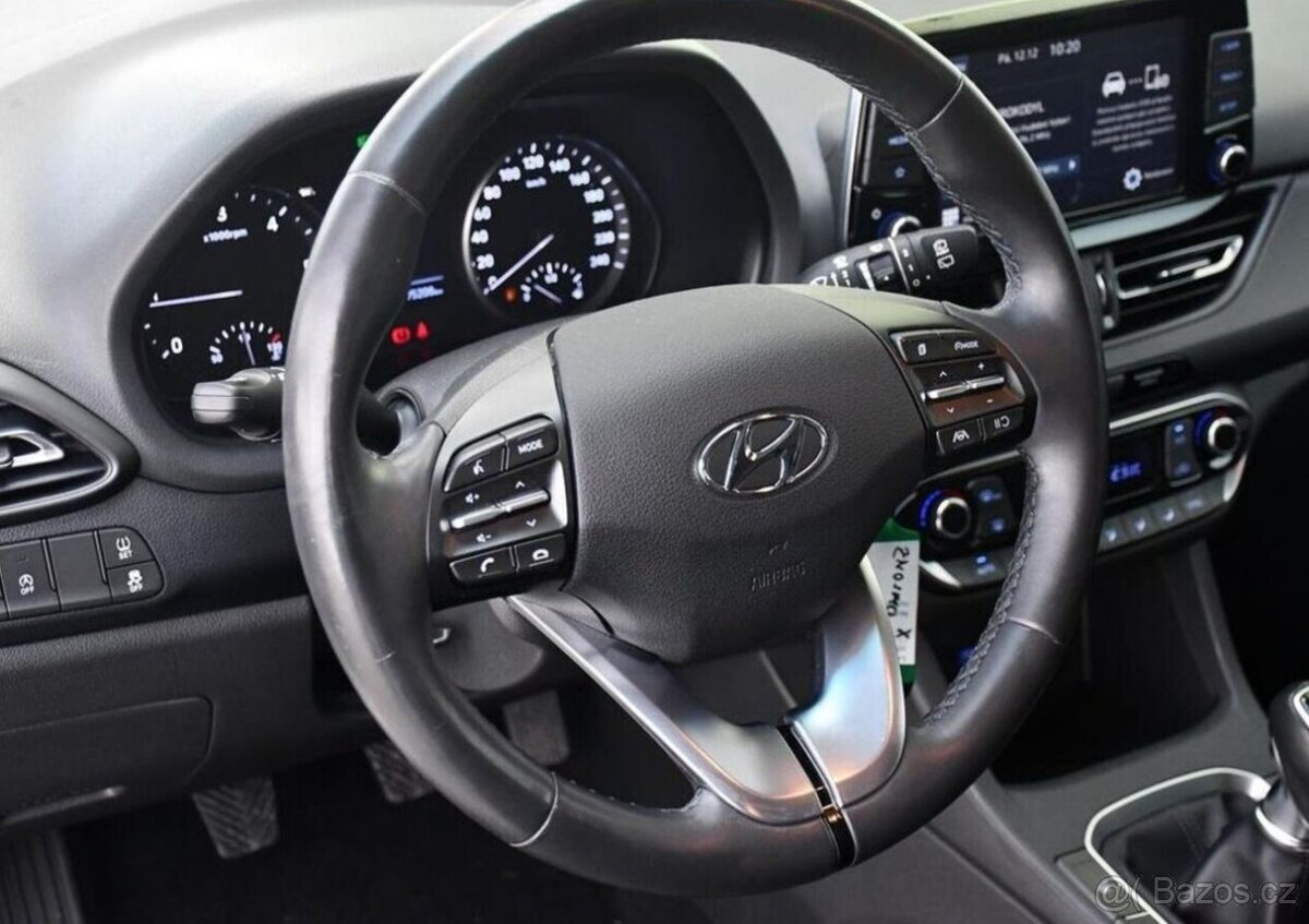 Hyundai i30 1.6CRDi TAŽNÉ 1M ČR - 15