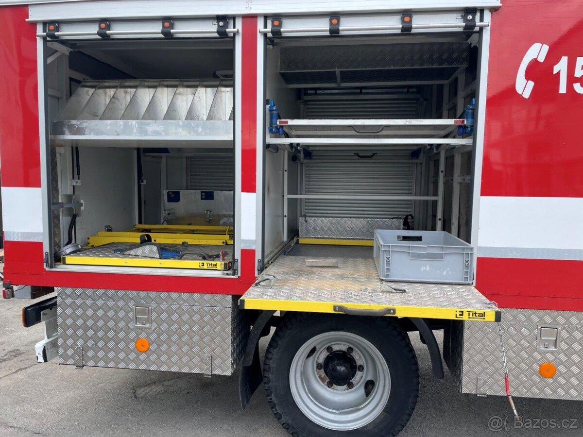 AVIA hasičské vozidlo , VIN 201 - 15