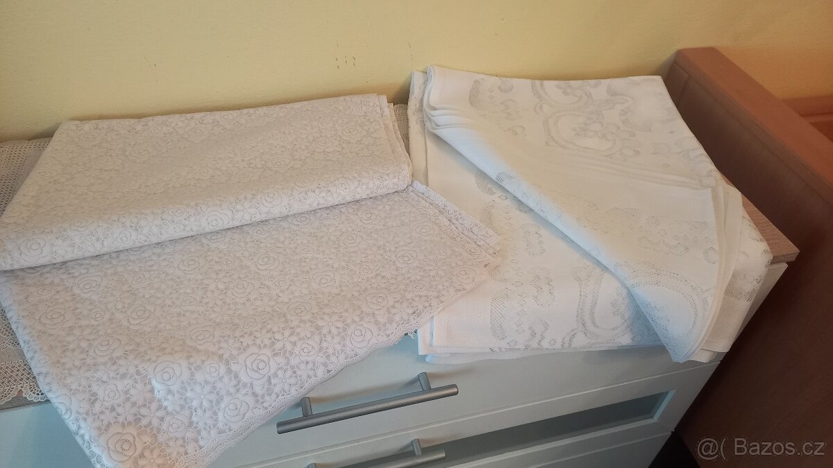 Rúzné dečky, ubrusy - 15