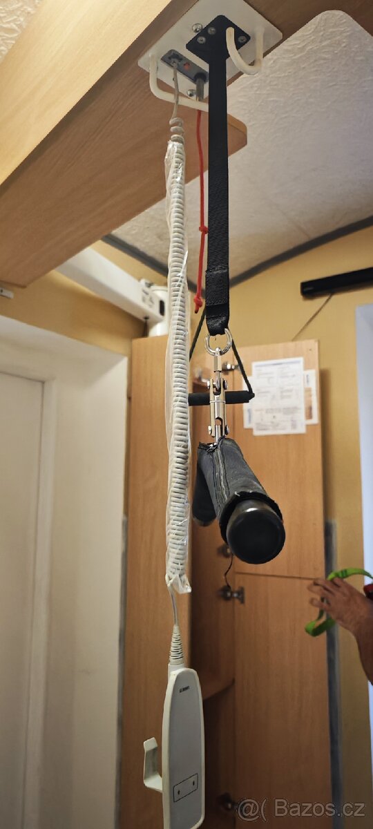 Diskrétní elektrický zvedák pro invalidy - 15