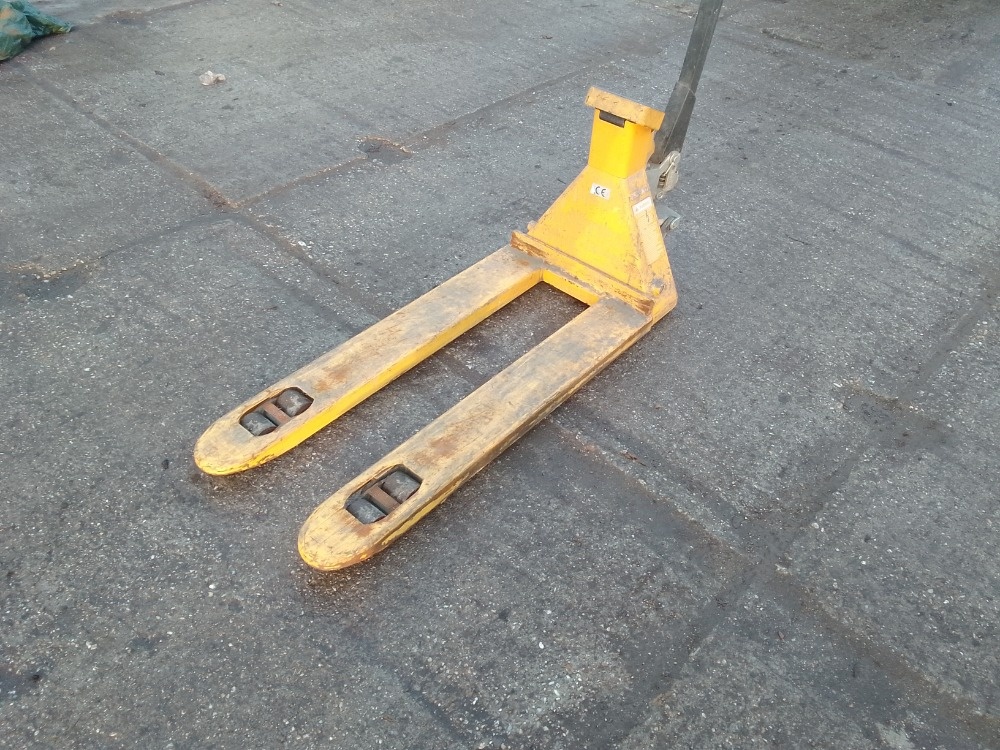 Paletový vozík 4 - 15