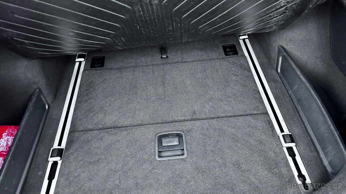 Hyundai i40, 1.7crdi 104kw automat,ČR,kůžé - 15