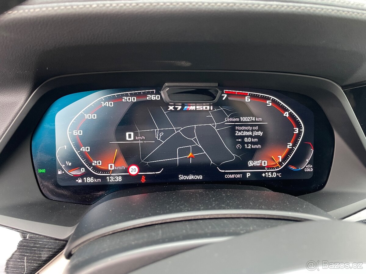 BMW X7 M50i 390kw - 15