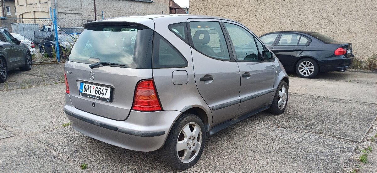 Mercedes A160i - 15