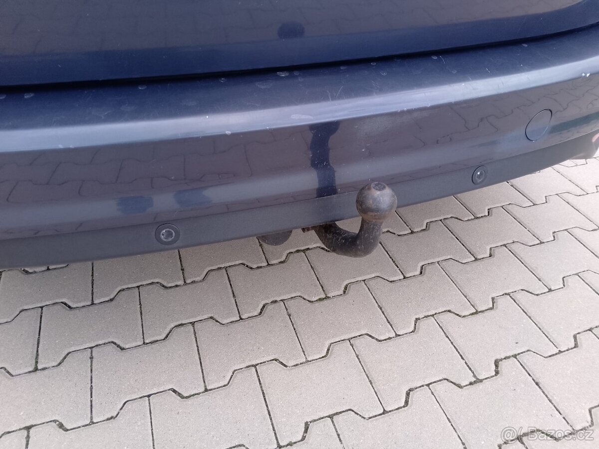 FORD GRAND C-MAX 2,0TDCi103kw,rv2011,7MÍST,2XŠOUPAČKY,VÝBAVA - 15