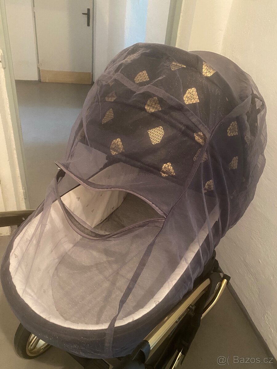 Kočárek 3v1 Junama Diamond - 15