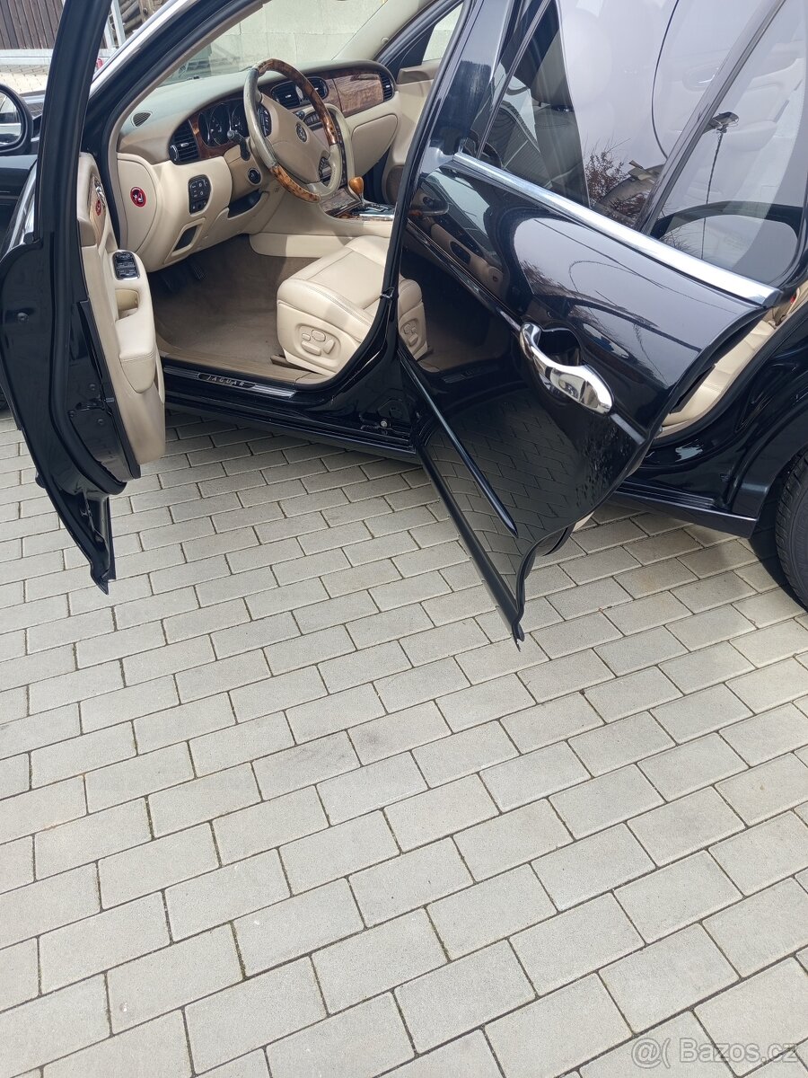 Jaguár Xj8 3.5 V8 350 - 15