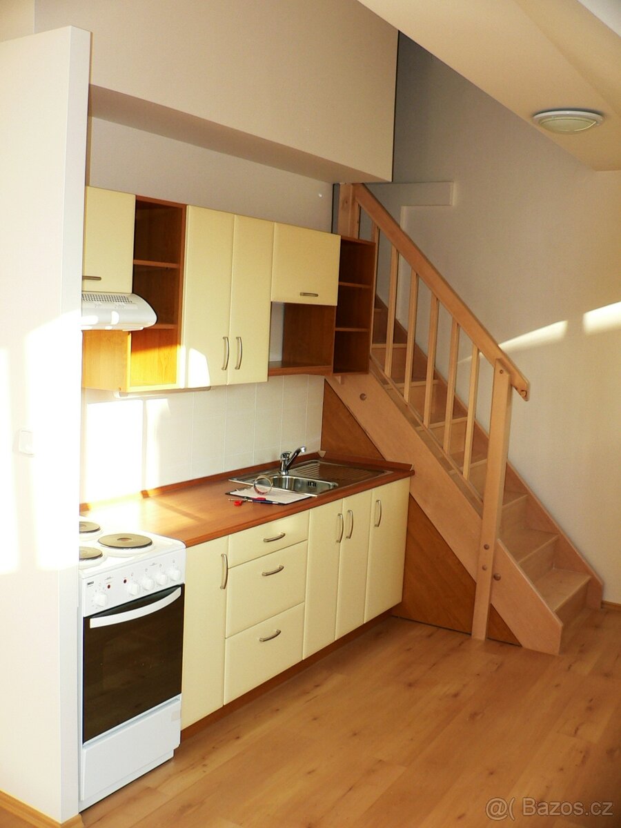 Pronájem bytu 1+kk, 49,7m2, mezonet - 15