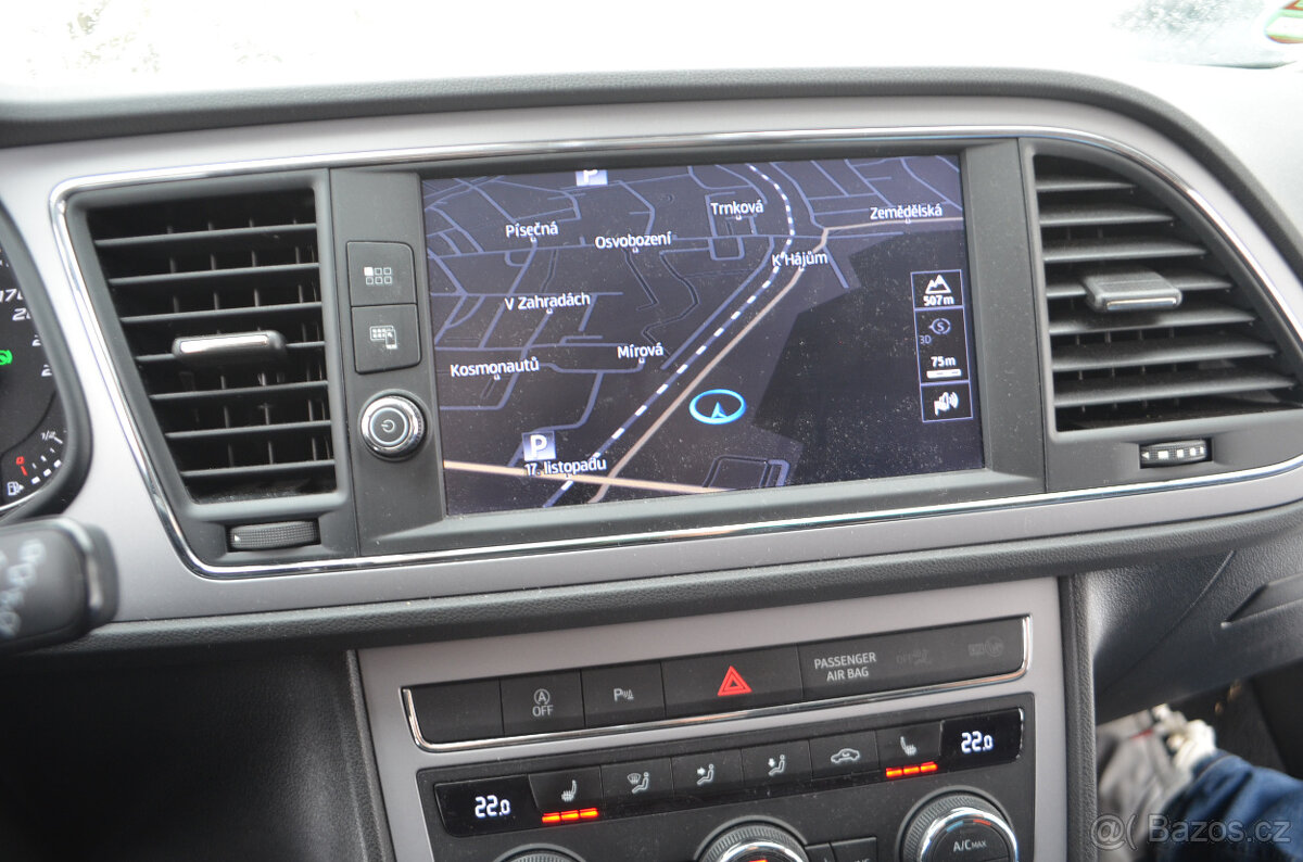 PRODÁM SEAT LEON FR 1.5TSI DSG ECELLENCE KOMBI TOP - 15