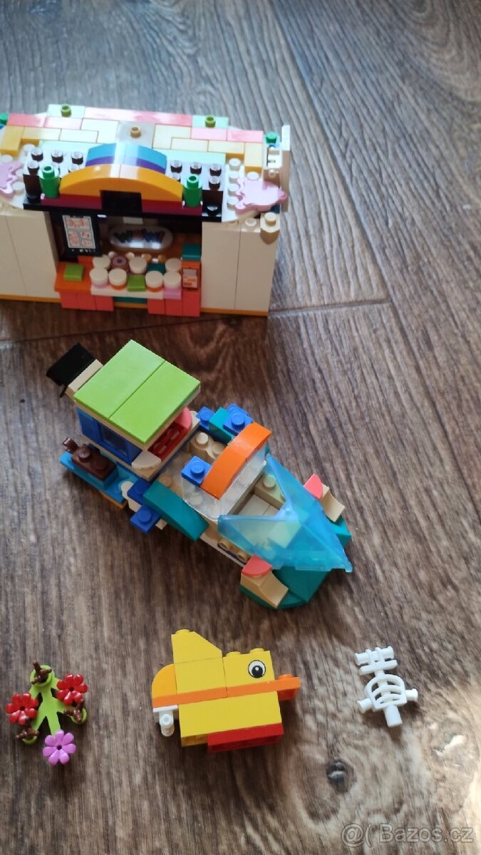 Lego nekompletní - 15