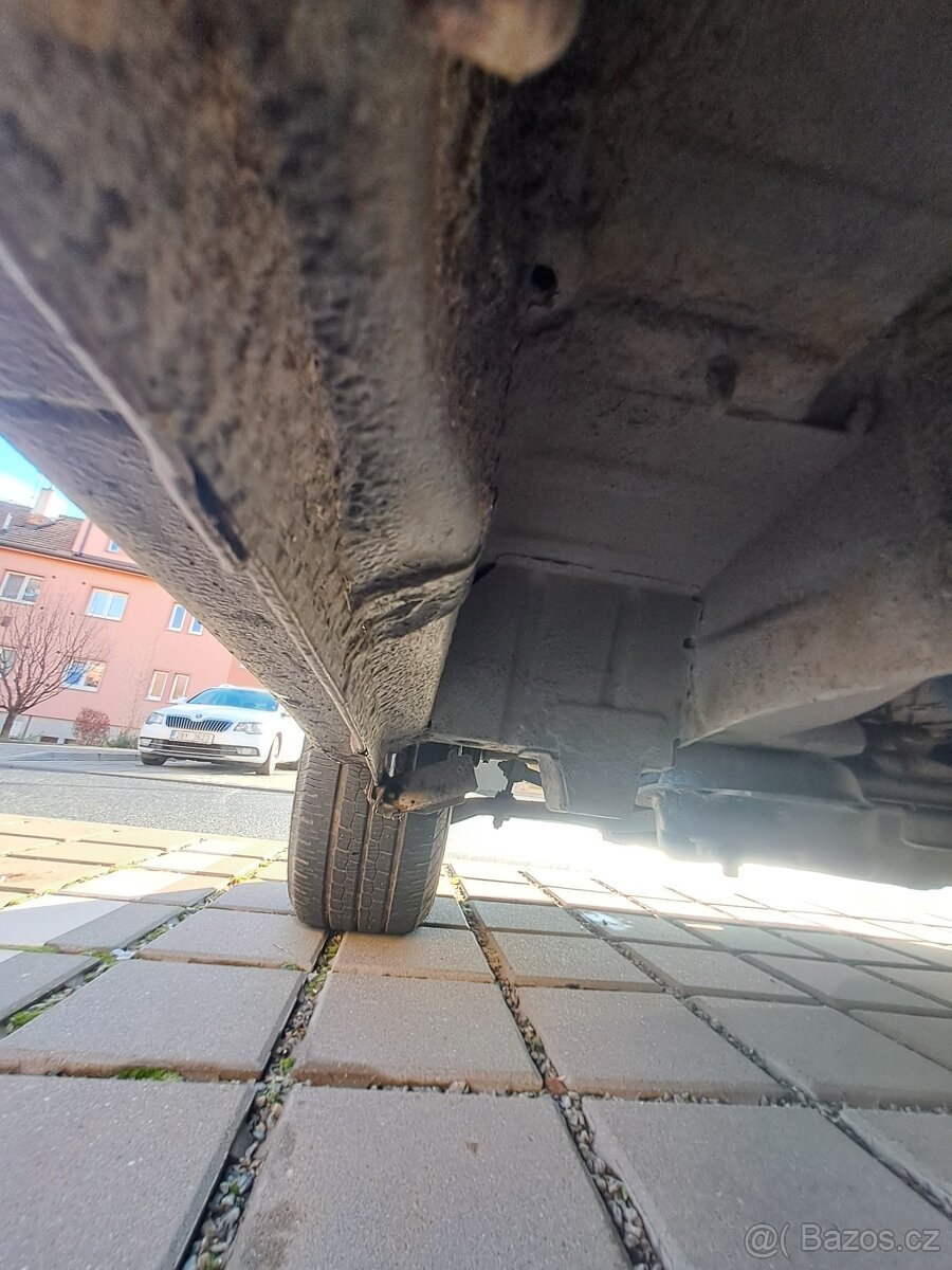 Citroen jumper 2.2 88kw. STK PLATNÁ. - 15