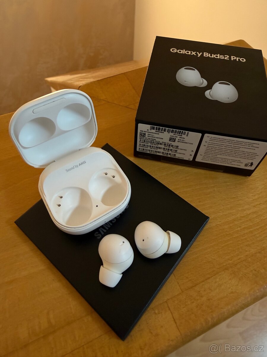 sluchátka Samsung Galaxy Buds2 Pro - Bílá (White) - 15