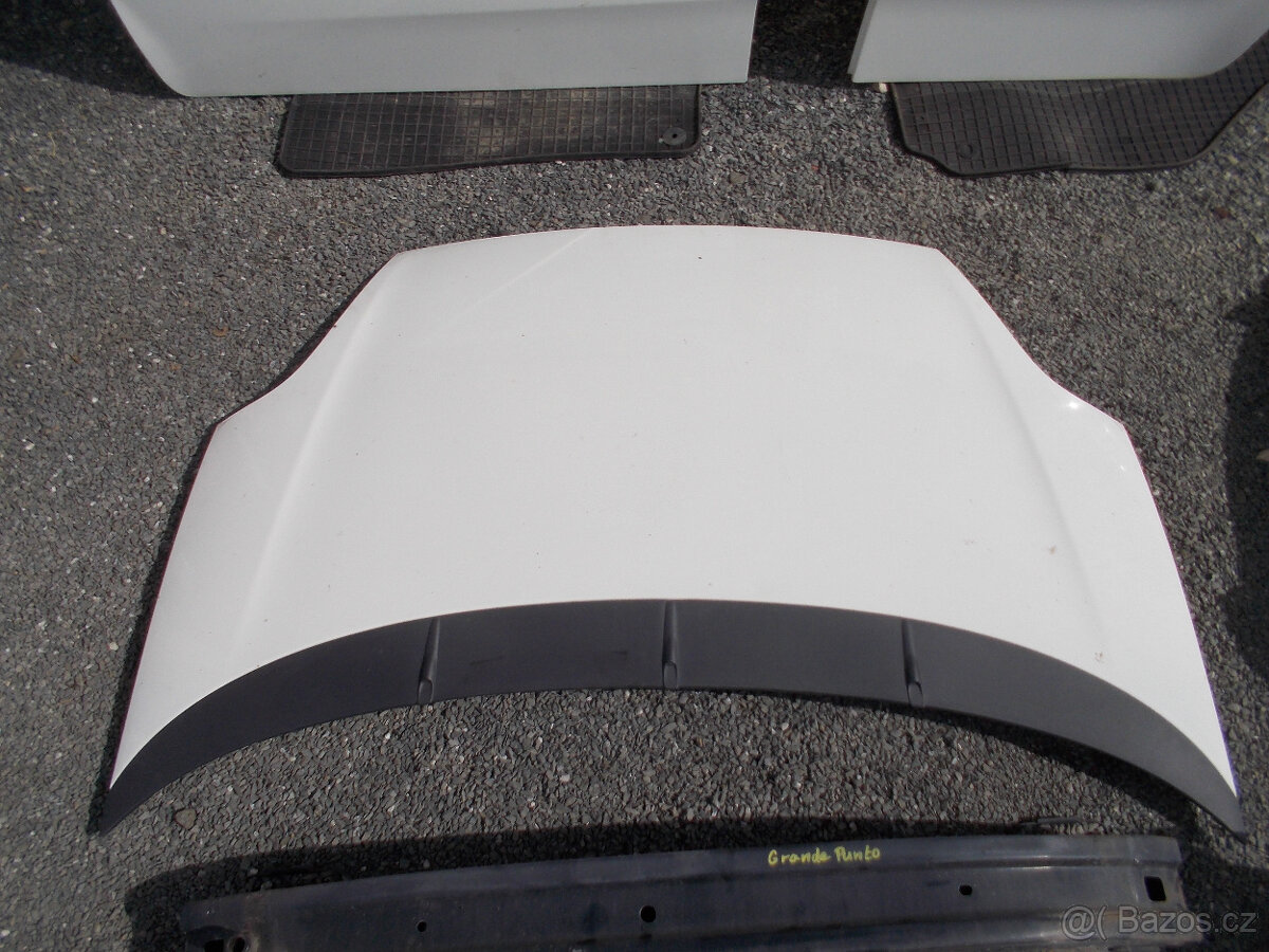 Karosářské díly Fiat Grande Punto bílá - 15
