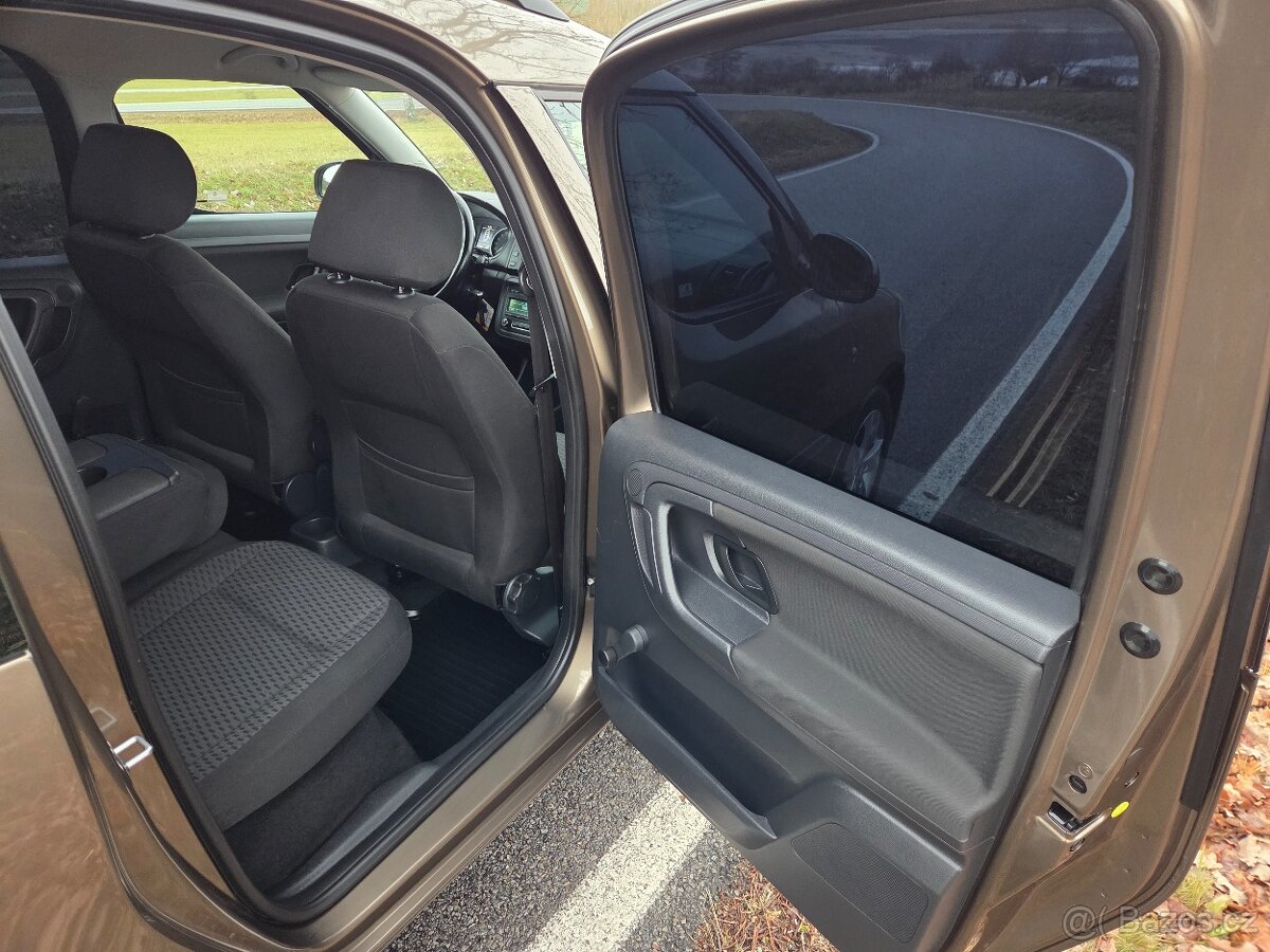 Škoda ROOMSTER 1.2TSI - 152tis/km - 2014 - Výbava - 15