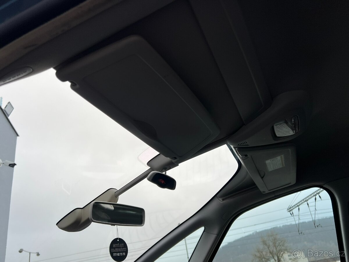 Citroën Grand C4 Picasso 1.6 HDi - 15