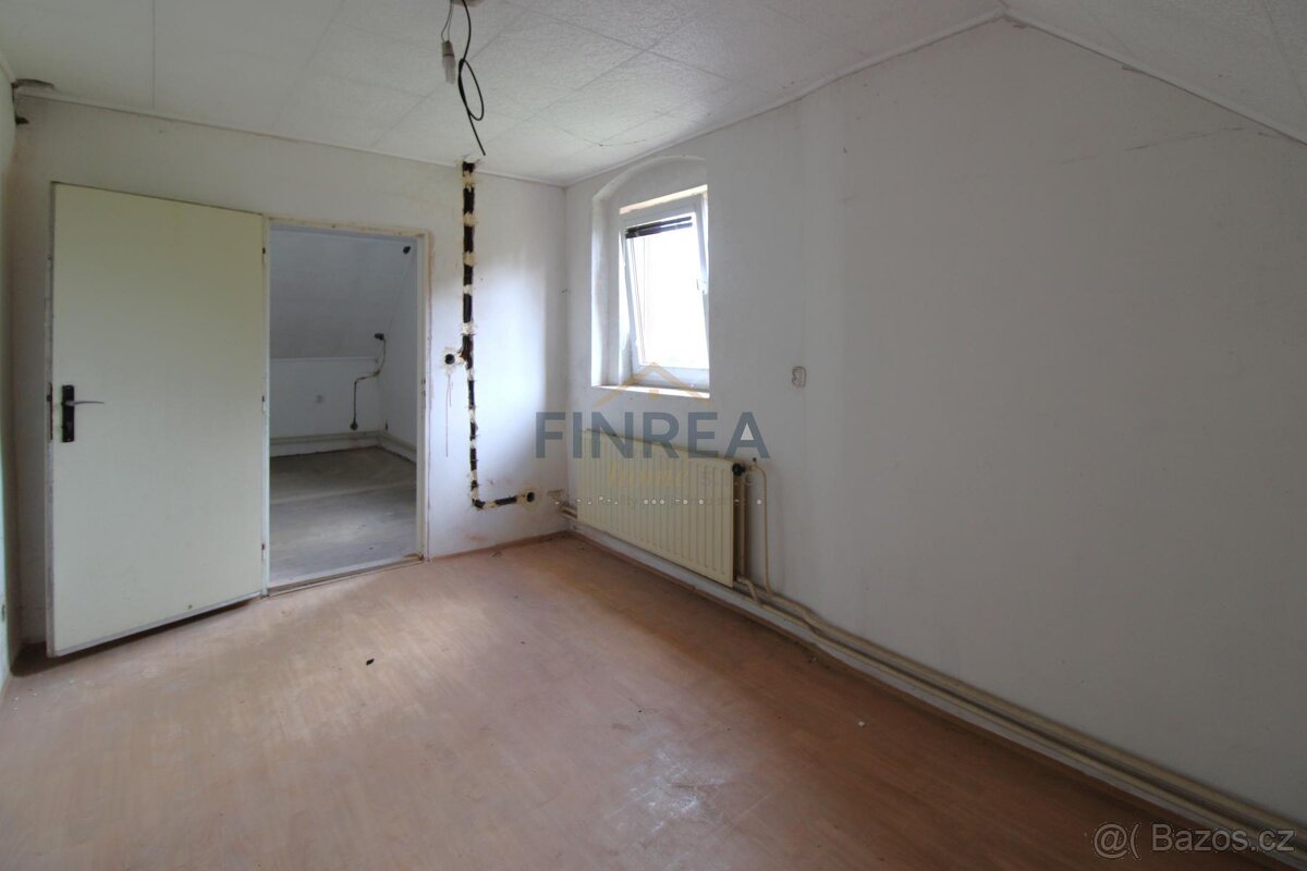 Prodej rodinného domu 350 m2, pozemek 984 m2 Rudé armády, Br - 15