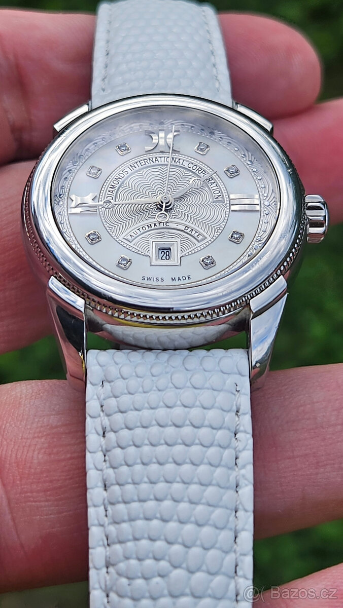 Diamantové automatické dámske hodinky DIC A9261A biele - 15