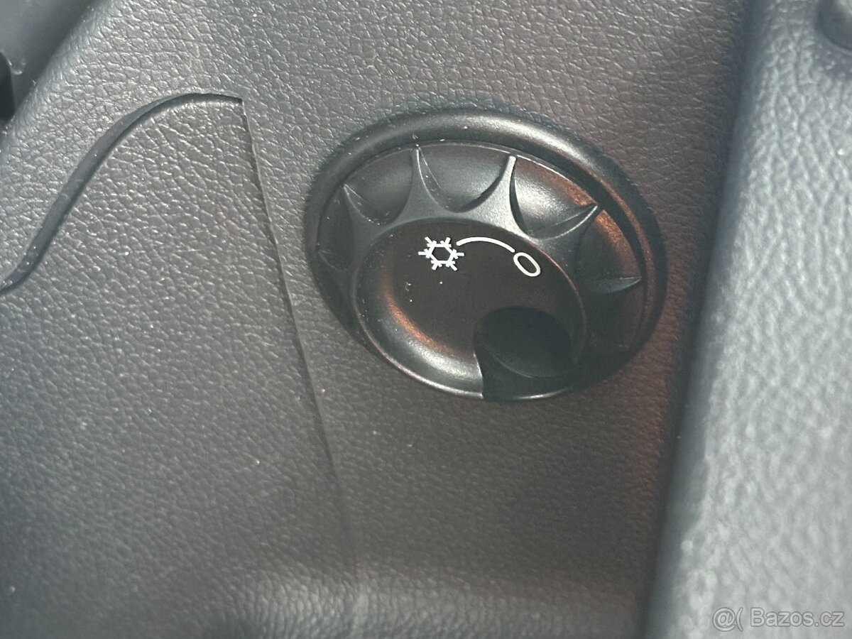 Škoda Fabia 1,4 i 63kW Serviska, Klima - 15