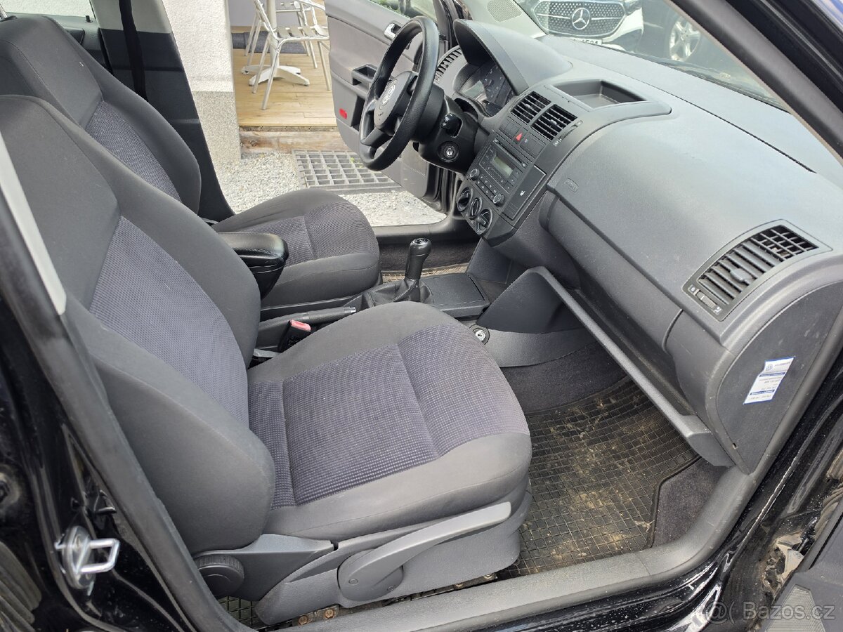 Volkswagen Polo
1.2 HTP - 15
