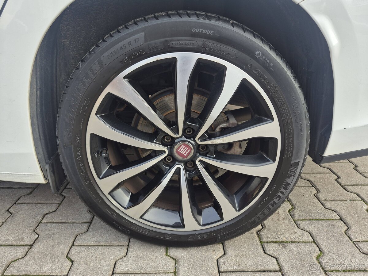 Fiat Tipo 1.4 Lounge 70 kW - 15