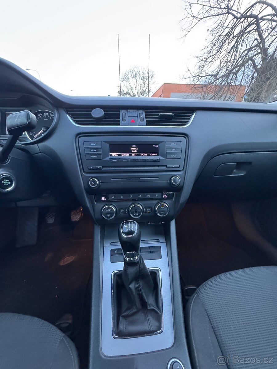 Škoda Octavia 2.0 TDi ČR digi klima - 15
