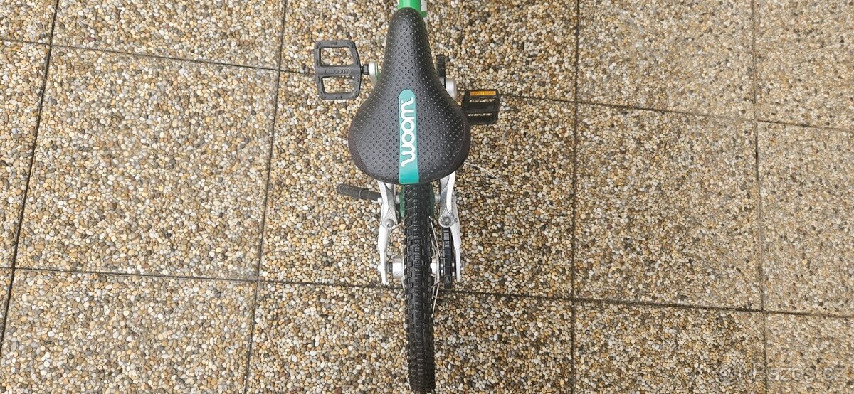 WOOM 3 (16") + stojánek + helma na kolo (zelená barva) - 15