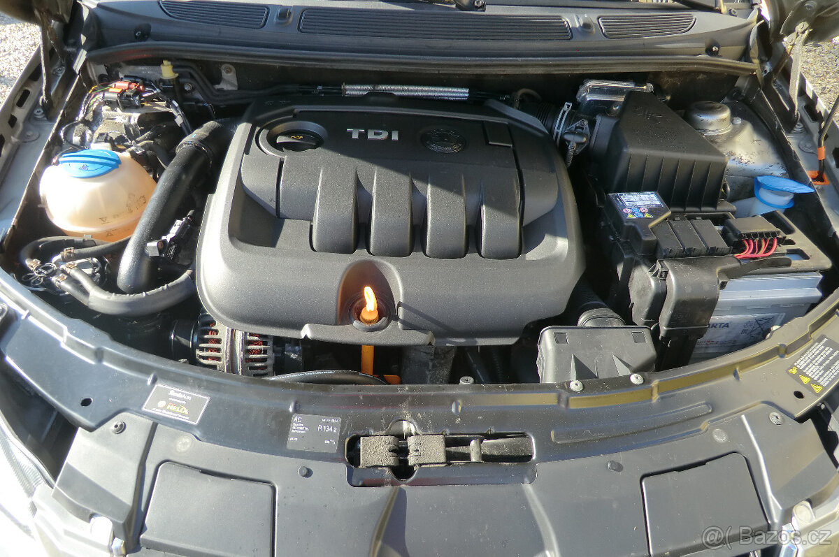 Škoda Roomster 1.9 TDI 77 KW NOVÁ STK - 15