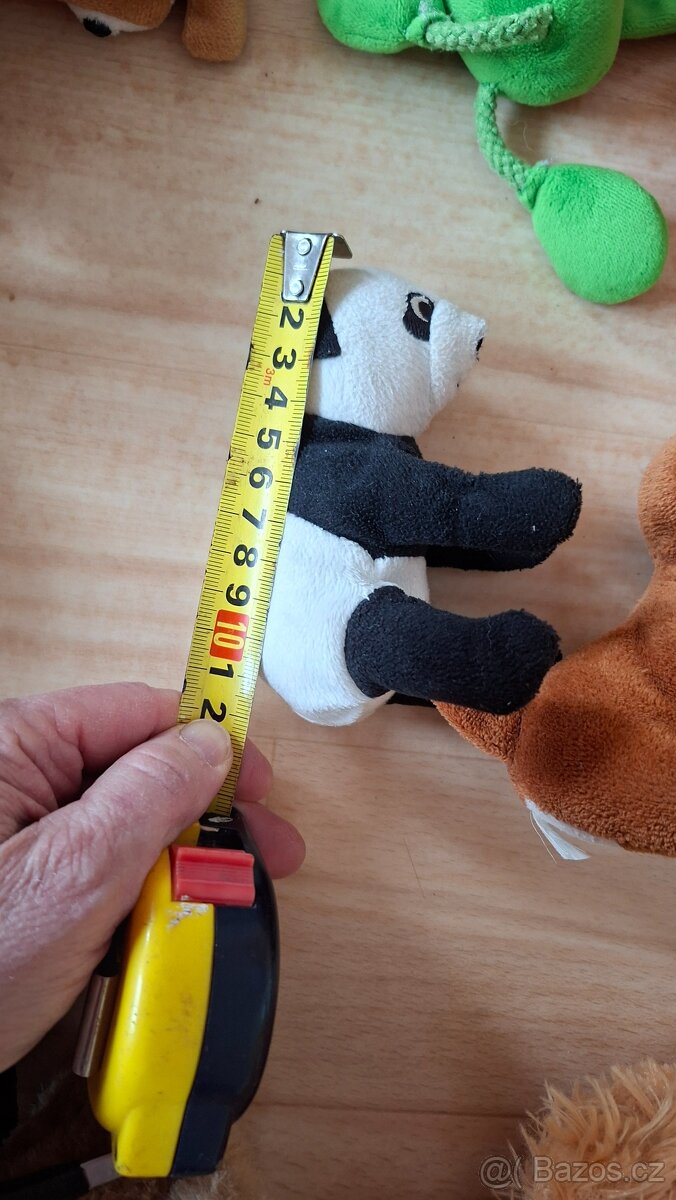 Set 16 ks plyšáků, cena celkem - 15