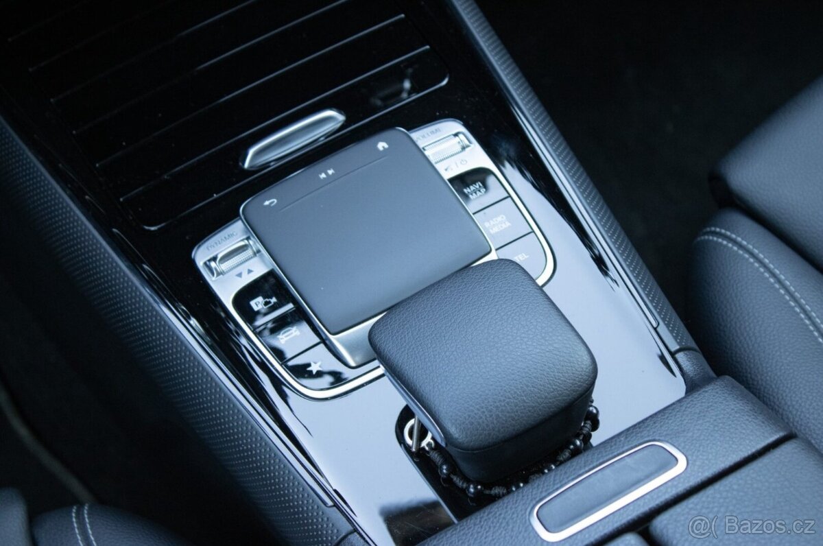 Mercedes-Benz GLB 200d 4Matic - 15