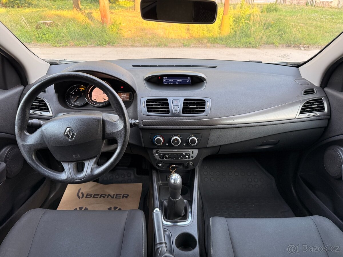 Renault Mégane Grandtour 1,5 DCi - 15