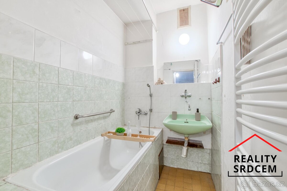 Prodej družs. bytu 2+1, 64 m2 ul. Porubská, Ostrava - Poruba - 15