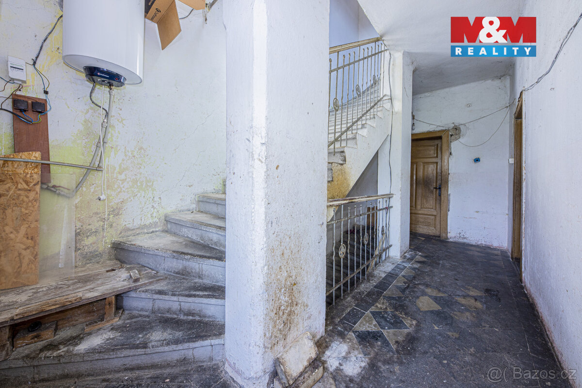 Prodej komerčního objektu, Uhlířské Janovice, ul. Komenského - 15