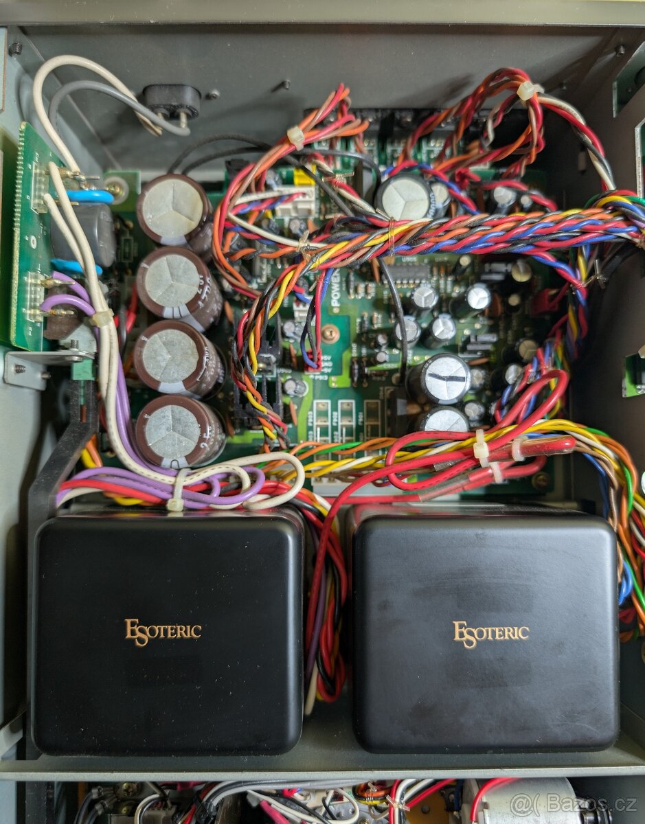 TASCAM DA-50 DAT + dálkový ovladač - plně funkční - 15