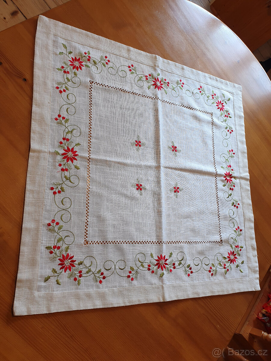 Staré retro vánoční ubrusy a prostírání - 15